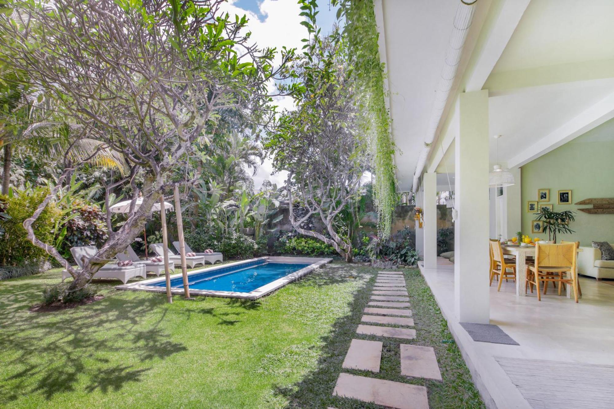 Villa Lodek Deluxe Семиньяк Экстерьер фото