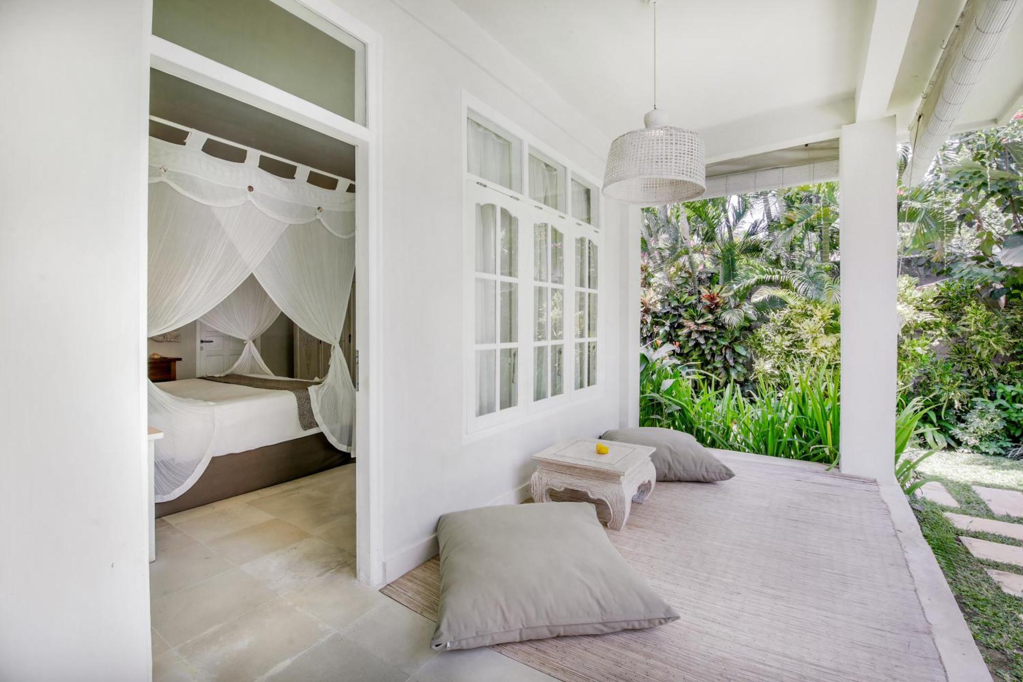 Villa Lodek Deluxe Семиньяк Экстерьер фото