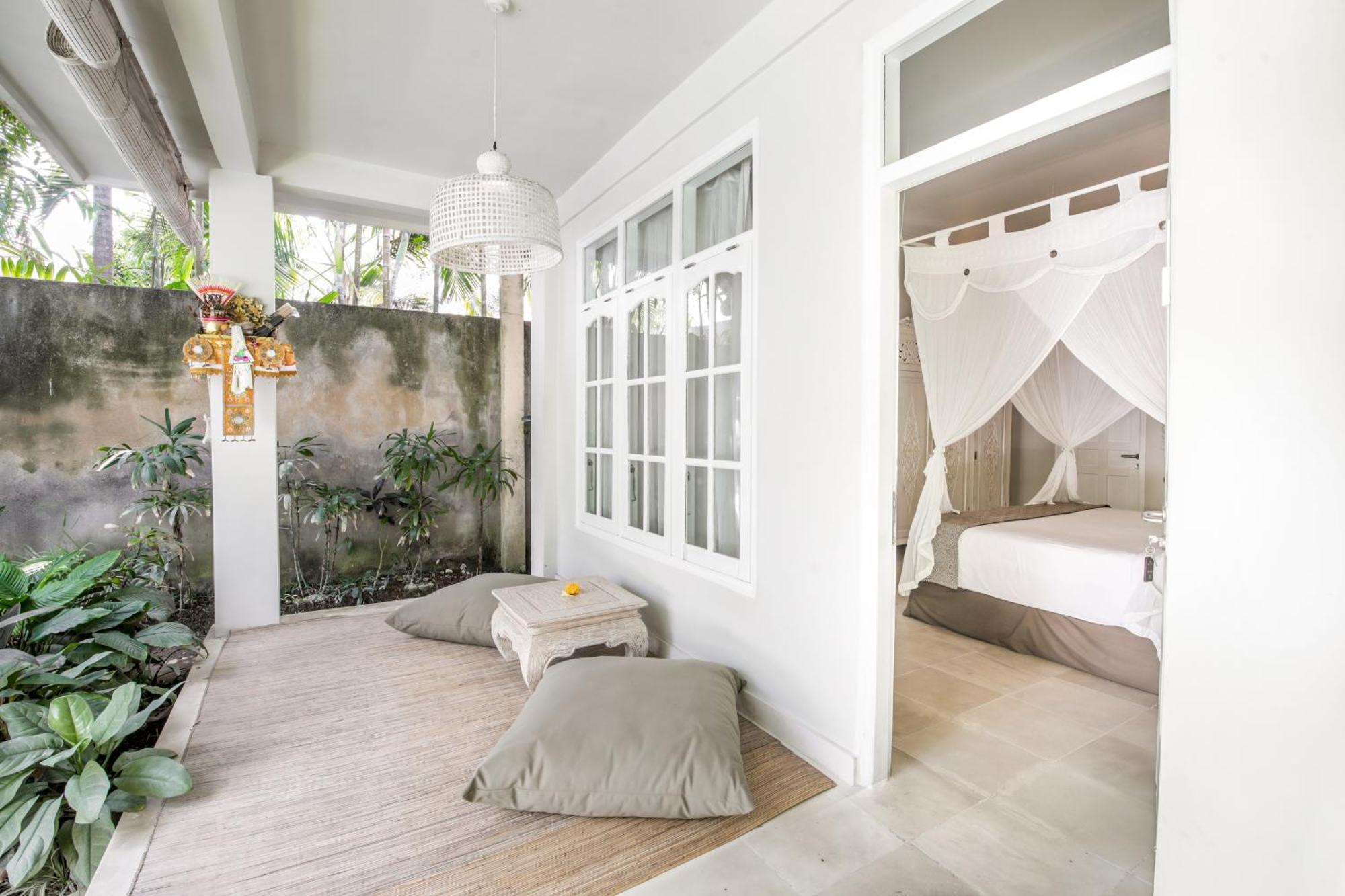 Villa Lodek Deluxe Семиньяк Экстерьер фото